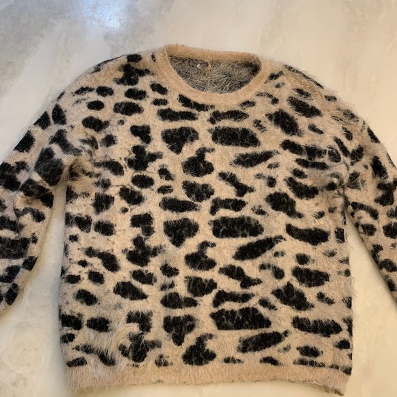 Nordstrom Sweaters - Oversize Fluffy Sweater